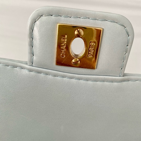 ❌SOLD❌ Chanel Milky Blue Wildstich Handle Bag - Picture 13 of 13